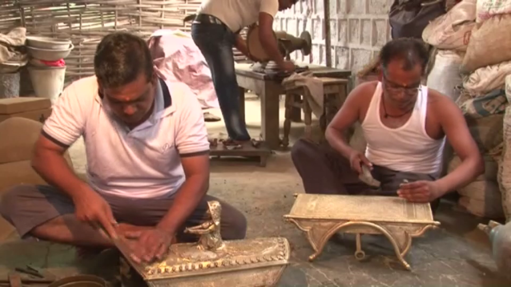 Making Copper sculptures in Lalitpur