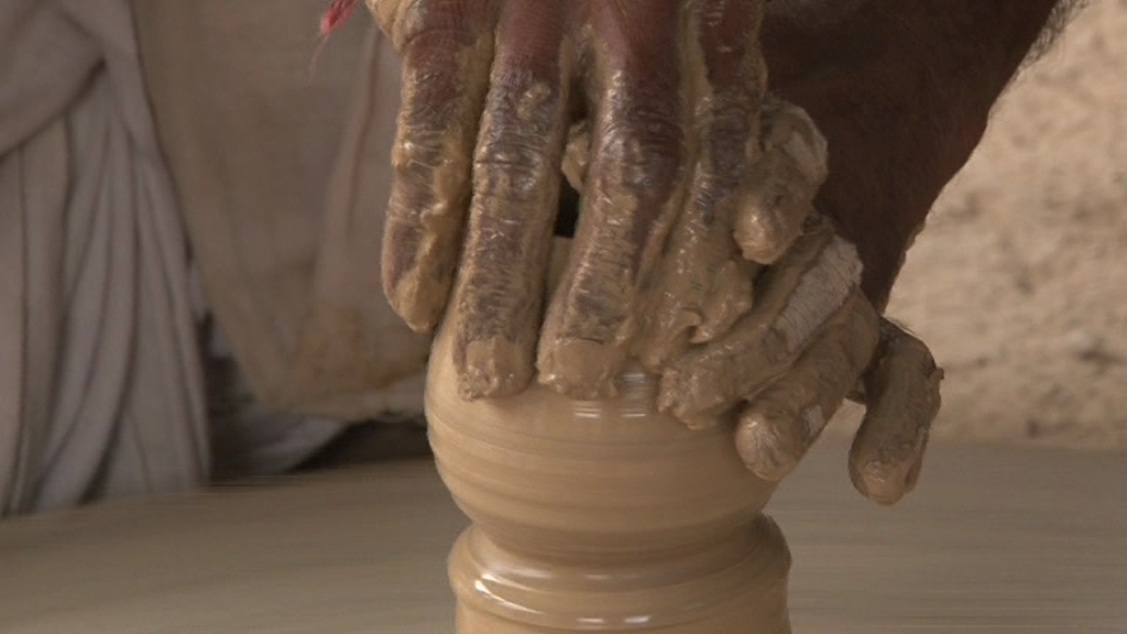 Mud pottery