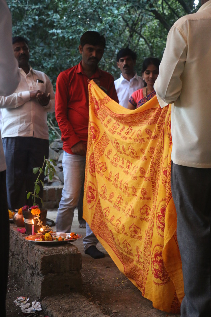 Tulsi Vivah taking place as part of an annual yatra to the sacred grove of Bhordi